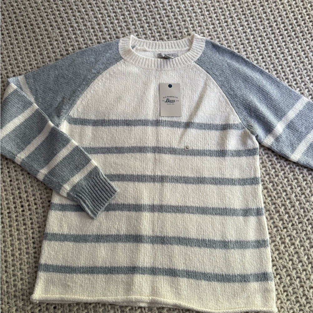 Bass Women's Gray and White Striped Crewneck Sweater
